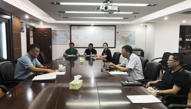 省國資委第二巡回指導組組長(cháng)于文洲調研指導省旅控集團主題教育工作
